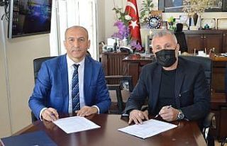 Manavgat Belediyesi Kızılot Halk Plajı’nı 10...