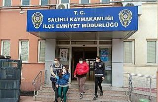 Manisa’da 2 eve fuhuş operasyonu