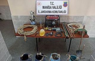 Manisa’da kaçak kazı yapanlara operasyon