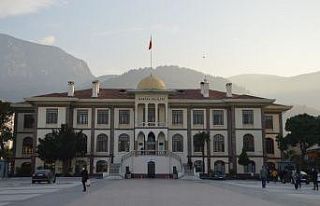 Manisa’da sokağa çıkma kısıtlamasına uymayanlara...