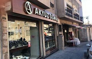 Mardin’in gümüşüne ‘sevgililer günü’ online...
