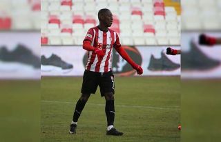 Max Gradel ligdeki 8. golünü attı