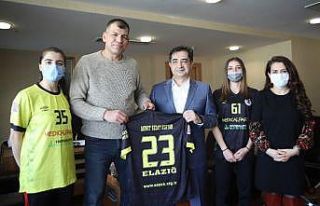 Medical Park Elazığ Hastanesi Genel Müdürü Kurtar:...