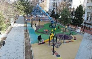 Melikgazi’nin parklarında çocuklar çok mutlu