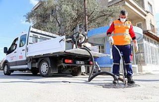 Menderes’te haşere ile mücadele