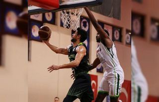 Merkezefendi Basket farklı kazandı