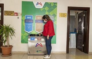 Mersin Büyükşehir Belediyesi, 33 hizmet binasına...