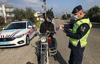 Mersin’de kural ihlali yapan sürücülere ceza...