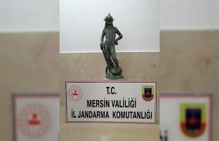 Mersin’de tarihi eser niteliği taşıyan heykel...