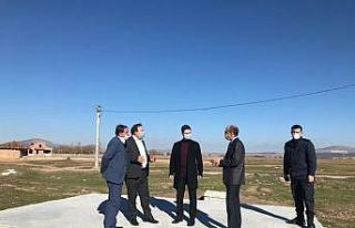 Mevsimlik işçiler için barınma yeri yapım çalışmaları