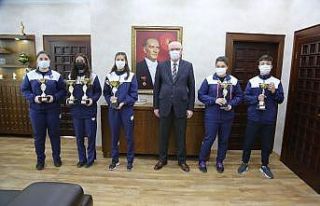 Odunpazarı Belediyesi Atletizm Takımı başarılı...