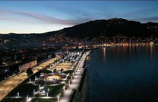 Ordu’da gözleri kamaştıran park