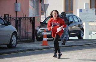 Oryantiring şampiyonasında çocuklar ter döktü