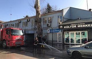 Osmanıck belediyesi kısıtlamada sokakları yıkadı