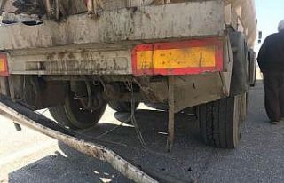 Otomobil tankere arkadan çarptı: 1 ölü, 1 yaralı