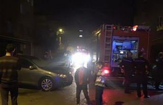 (Özel) Derbi maçını izlerken yangına yakalandılar