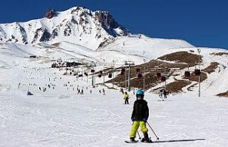 (Özel) Erciyes sömestrde 40 bin turist ağırladı