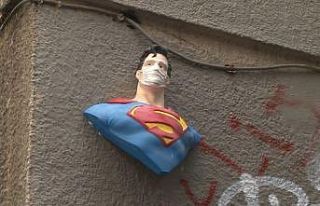 (Özel)- Hayal güçlerini sokağa taşıyan gençler...