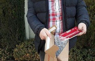 (ÖZEL) İnternetten telefon sipariş verdi, kargodan...