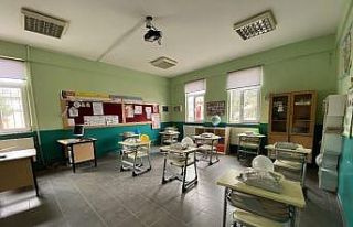 (ÖZEL)İstanbul’un köy okulunda öğretmenler...