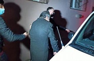 (Özel) Kumar operasyonunda yakalandı, ailecek derbi...