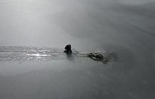 (ÖZEL) Suya düşen gözlükler için eksi 10 derecede...