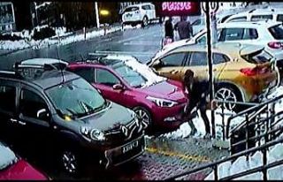 (Özel) Ümraniye’de 3 hırsız gündüz vakti önce...