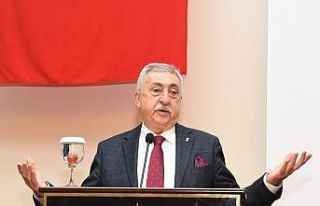 Palandöken: ”Enflasyonla mücadele en büyük görev...