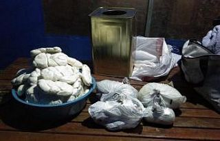 Peynir arasında esrar sevkiyatı