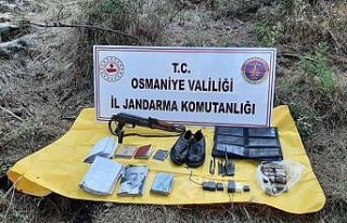 PKK’ya ait sığınakta mühimmat ve örgütsel...