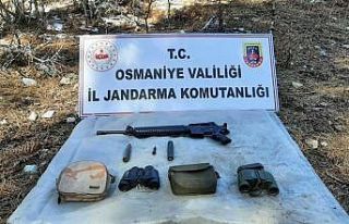 PKK’ya ait sığınakta mühimmat ve yaşam malzemesi...