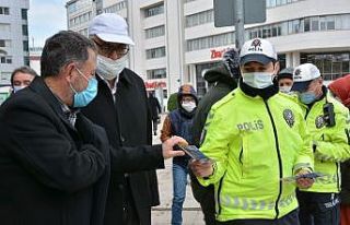 Polisten vatandaşa bilgilendirme