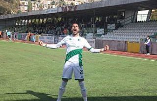 Profesyonel liglerin en golcü ismi, Ozan Sol