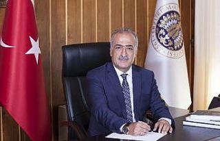 Rektör Çomaklı’dan Regaip Kandili mesajı