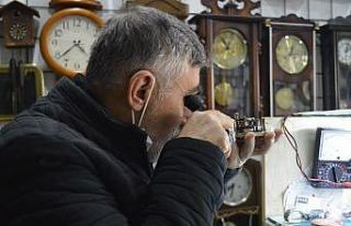 Replika saatler tamircilere yaradı