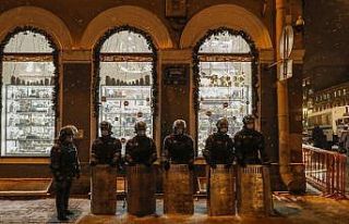 Rus muhalif lider Navalny, 3,5 yıl hapis cezasına...