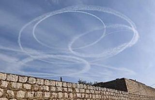 Rus uçakları, İdlib’in kuzeyini bombaladı