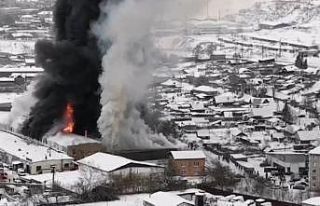 Rusya’da dev fabrika yangını