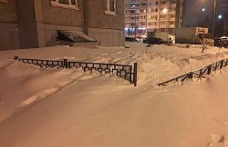 Rusya’da kar yağışı hayatı durma noktasına...