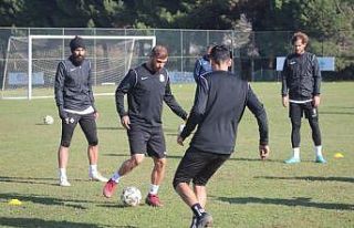 Sakaryaspor, Tarsus İdman Yurdu maçının hazırlıklarına...