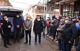 Salihli Belediyesi gıda paketi dağıtımlarına...