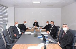 Salihli OSB modern binada ilk toplantısını yaptı