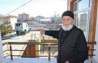 Sami Dede 50 yıllık aracını satmaya kıyamayınca,...