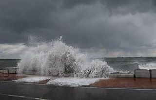 Samsun’da kar yağışı etkisini devam ettirdi,...