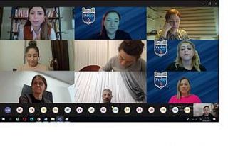 Sanko okullarında online veli söyleşisi yapıldı