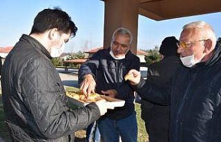 Şantiye personeline ‘tatlı’ teşekkür