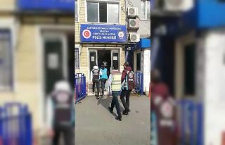 Sarıyer’de sürücülerden zorla otopark parası...