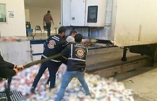 Sarp’ta 30 bin paket elektronik sigara tütünü...