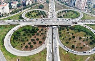 Sel sularına teslim olan kavşak hiç sel yaşanmamış...