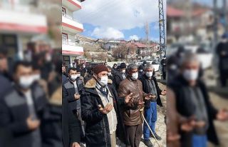 Sevgililer Günü’nde öldürülen kadın toprağa...